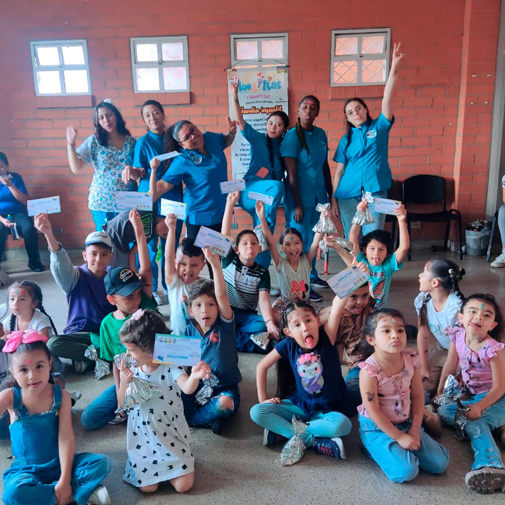 HUELLITAS MILAGROSAS NIÑERAS ESPECIALIZAS